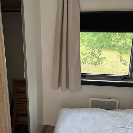 Holiday home Haus Seeblick Guster
