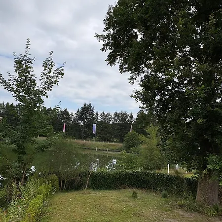 Holiday home Haus Seeblick Guster